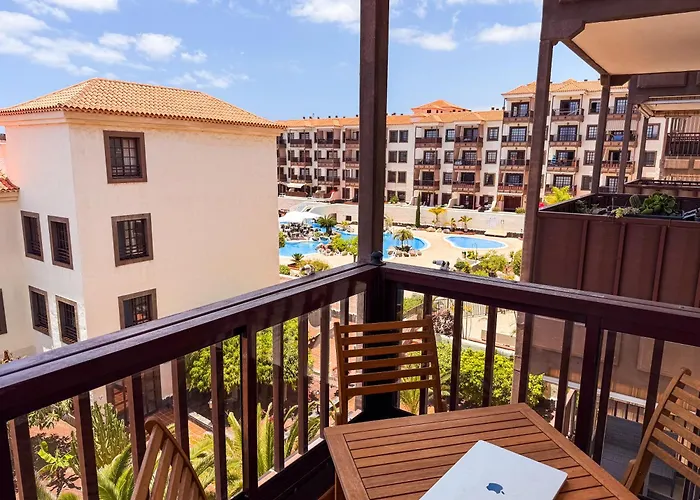 Apartamento Magnificent Balcon With Sea And Pool View