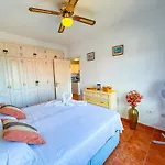 Magnificent Balcon With Sea And Pool View Daire Costa Del Silencio