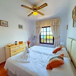 Magnificent Balcon With Sea And Pool View Costa Del Silencio