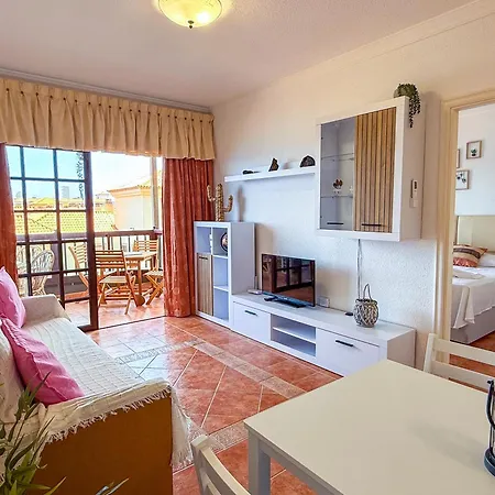 Magnificent Balcon With Sea And Pool View * קוסטה דל סילנסיו