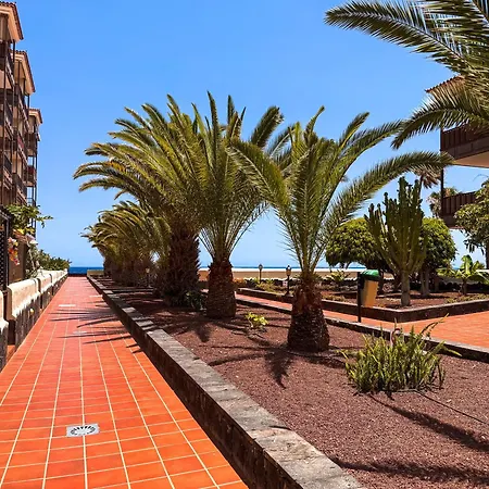 Magnificent Balcon With Sea And Pool View *