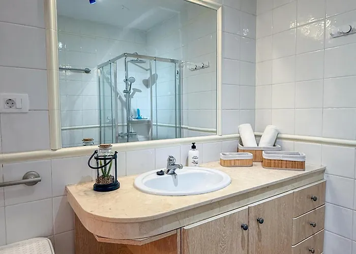 Apartment Magnificent Balcon With Sea And Pool View