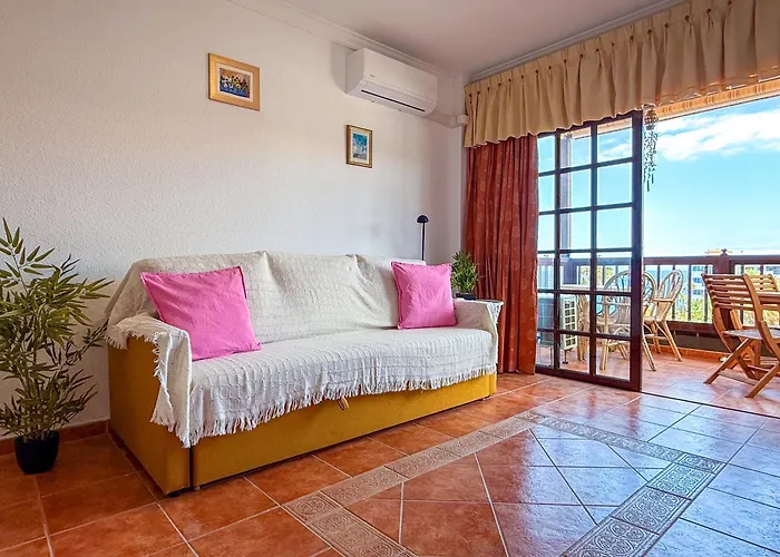 Magnificent Balcon With Sea And Pool View Apartamento Costa Del Silencio